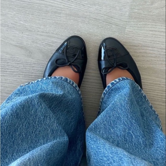 CHANEL Shoes - CC Ballet Flats